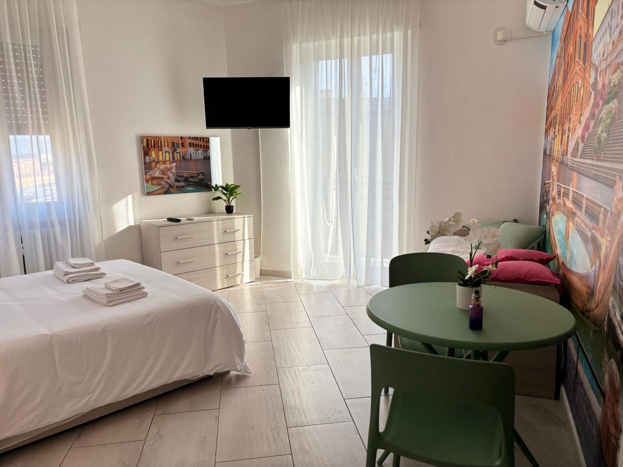 Roma Elena Hotel Kültér fotó
